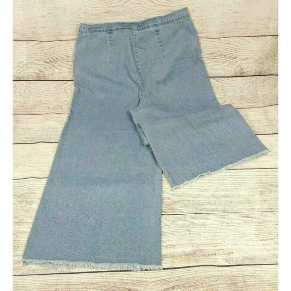 Forever 21 Plus Women Jeans High-Rise Ankle Wide Leg Light Denim Pants Side Zip - Picture 2 of 12